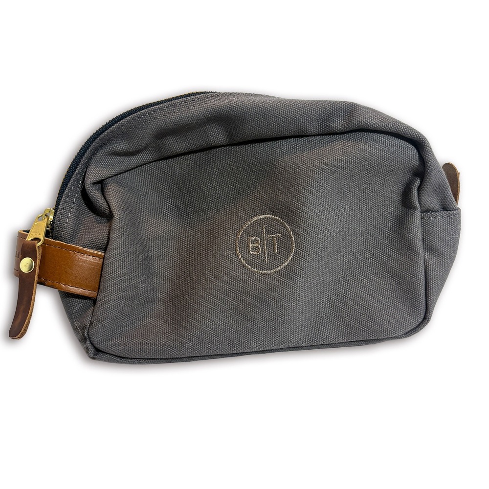 Peter Millar Crown Seal Canvas Shave Kit Toiletry Bag Dopp Kit Leather Trim